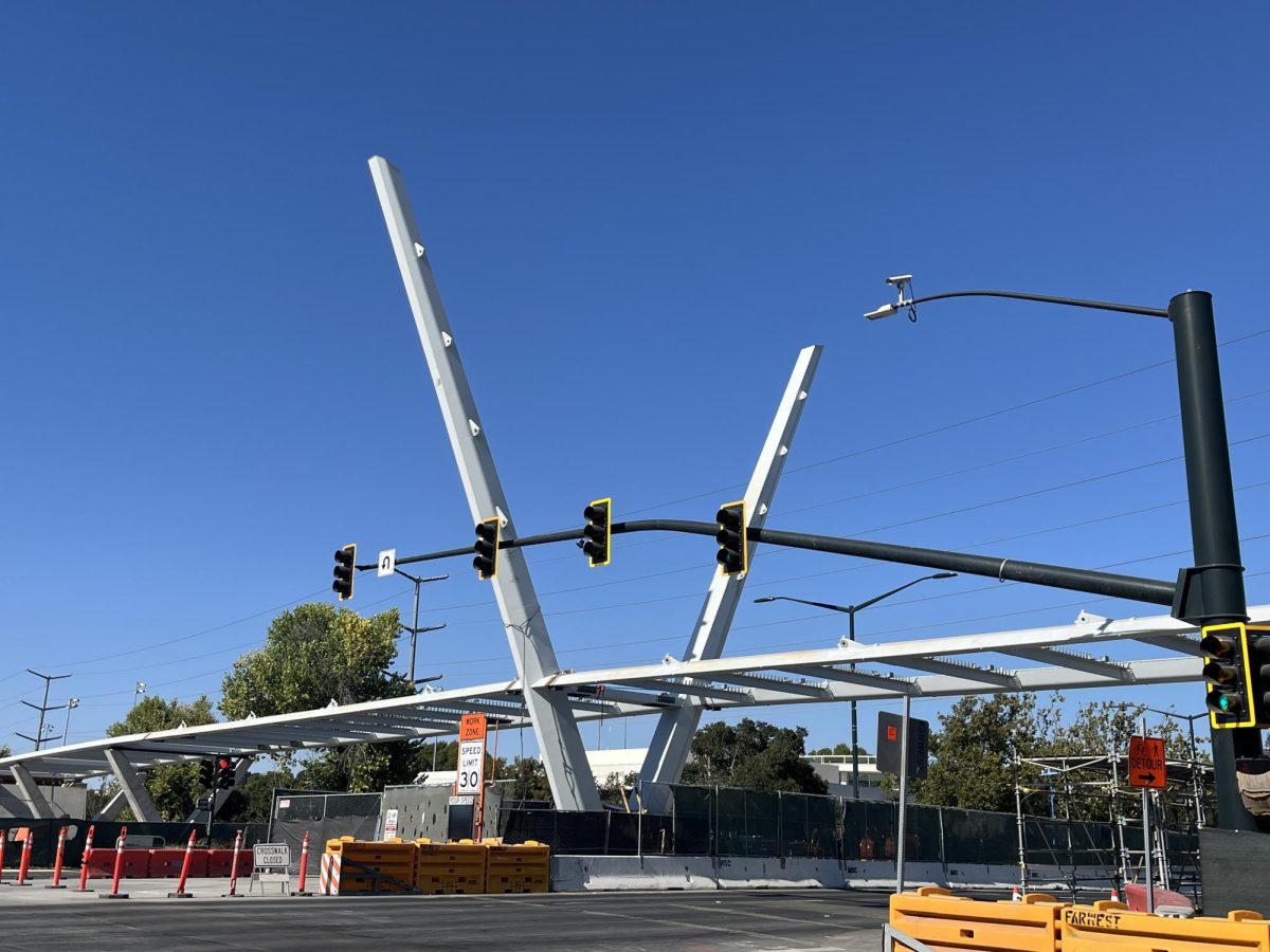 Construction site with traffic signal structure