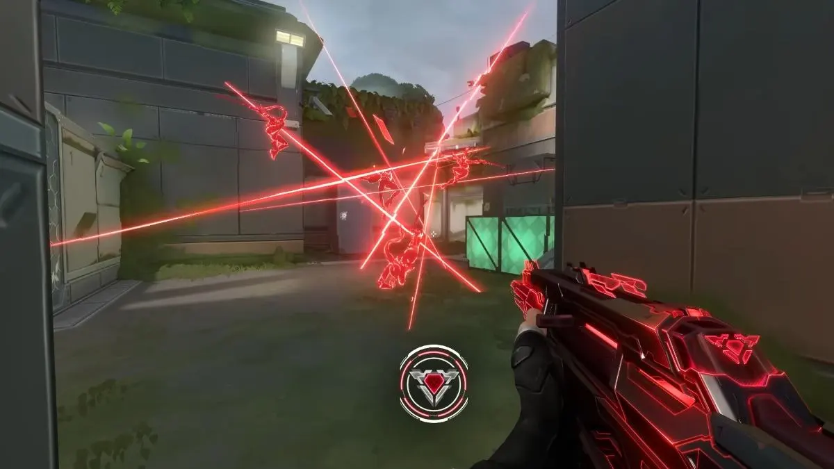 FPS game Valorant gameplay screenshot